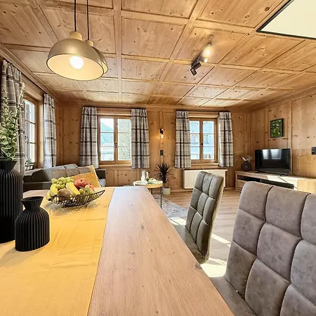 Haus Carolus Elbigenalp