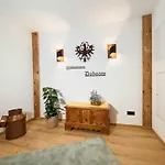 Διαμέρισμα Haus Carolus *
