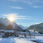 Haus Carolus * Elbigenalp