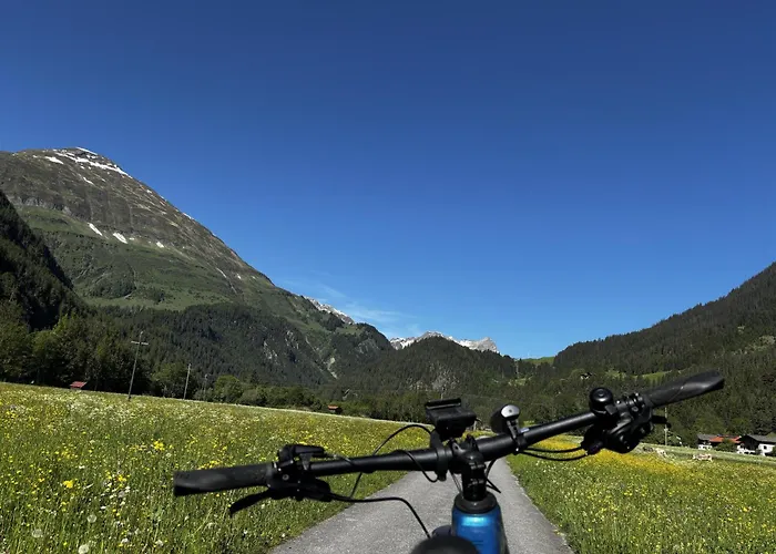 Haus Carolus * Elbigenalp