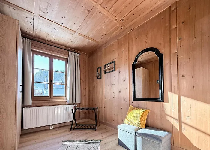 Haus Carolus * Elbigenalp